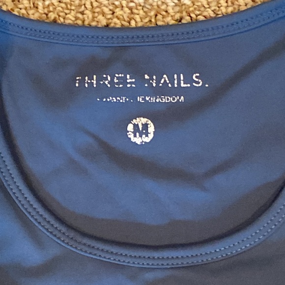 Three nails sport bra - Picture 3 of 7